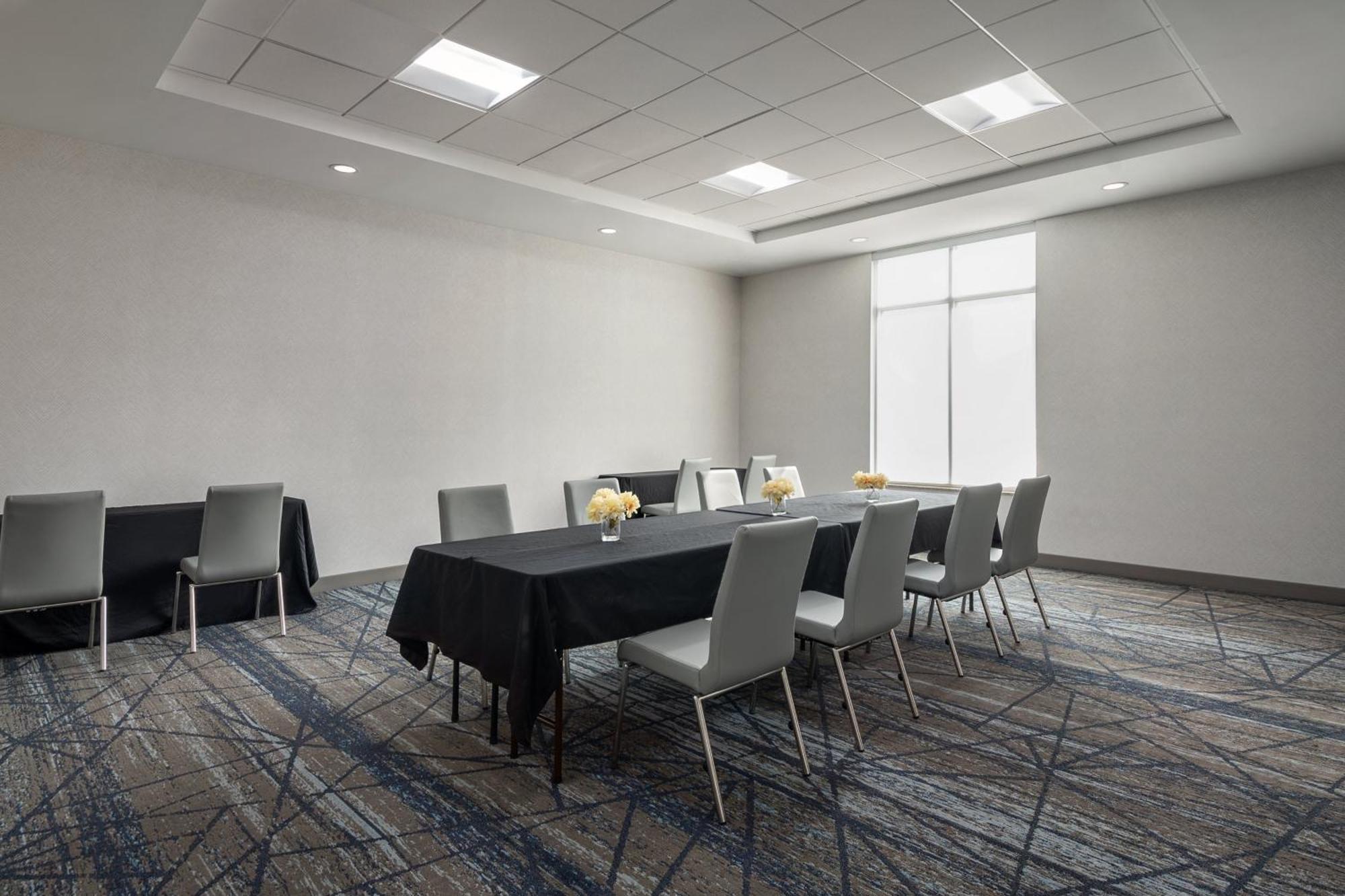 Holiday Inn Express Richmond By Ihg Ngoại thất bức ảnh